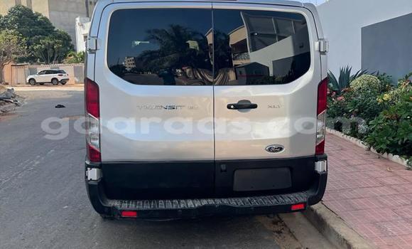 Buy Used Ford F–150 Silver Car in Dakar in Dakar Buy Used Ford F–150 Silver Car in Dakar in Dakar