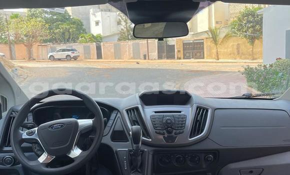 Buy Used Ford F–150 Silver Car in Dakar in Dakar Buy Used Ford F–150 Silver Car in Dakar in Dakar