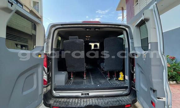 Buy Used Ford F–150 Silver Car in Dakar in Dakar Buy Used Ford F–150 Silver Car in Dakar in Dakar