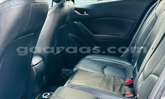 Buy Used Mazda 3 Black Car in Dakar in Dakar Buy Used Mazda 3 Black Car in Dakar in Dakar