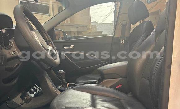 Acheter Occasion Voiture Hyundai Santa Fe Blanc à Dakar, Dakar Acheter Occasion Voiture Hyundai Santa Fe Blanc à Dakar, Dakar