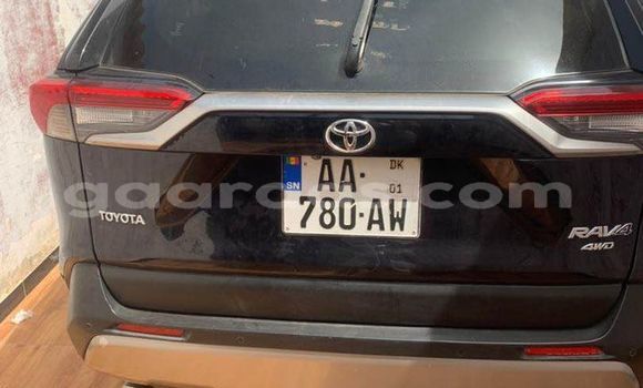 Acheter Occasion Voiture Toyota RAV4 Noir à Dakar, Dakar Acheter Occasion Voiture Toyota RAV4 Noir à Dakar, Dakar