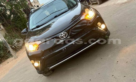 Acheter Occasion Voiture Toyota RAV4 Noir à Dakar, Dakar Acheter Occasion Voiture Toyota RAV4 Noir à Dakar, Dakar