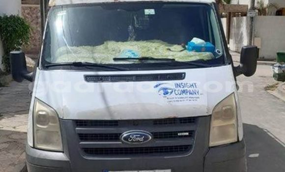 Acheter Occasion Voiture Ford Explorer Sport Trac Blanc à Dagana, Saint-Louis Acheter Occasion Voiture Ford Explorer Sport Trac Blanc à Dagana, Saint-Louis