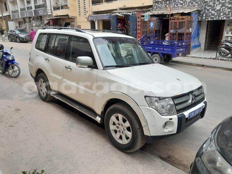 Big with watermark mitsubishi pajero dakar dakar 21003