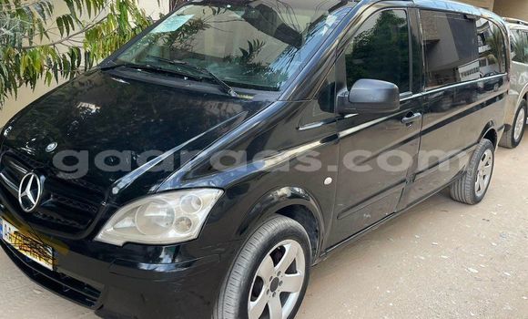 Acheter Occasion Voiture Mercedes-Benz 740Li Noir à Dakar, Dakar