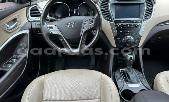 Dieundeu Occasion Hyundai Santa Fe Blue Auto in Dakar in Dakar Dieundeu Occasion Hyundai Santa Fe Blue Auto in Dakar in Dakar