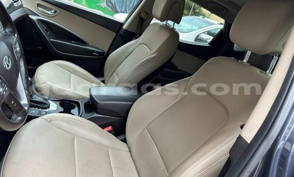 Dieundeu Occasion Hyundai Santa Fe Blue Auto in Dakar in Dakar Dieundeu Occasion Hyundai Santa Fe Blue Auto in Dakar in Dakar