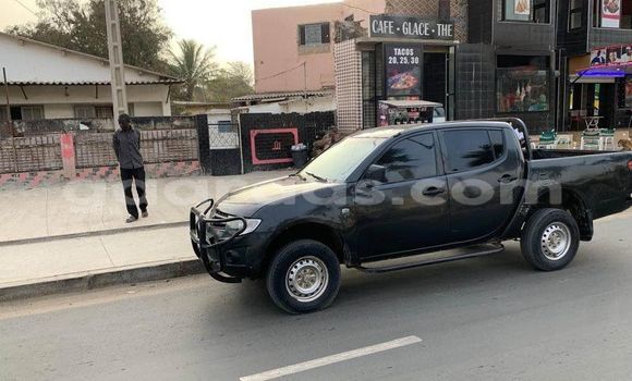 Acheter Occasion Voiture Mitsubishi L200 Noir à Dakar, Dakar Acheter Occasion Voiture Mitsubishi L200 Noir à Dakar, Dakar