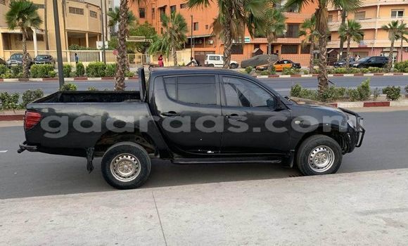 Acheter Occasion Voiture Mitsubishi L200 Noir à Dakar, Dakar Acheter Occasion Voiture Mitsubishi L200 Noir à Dakar, Dakar