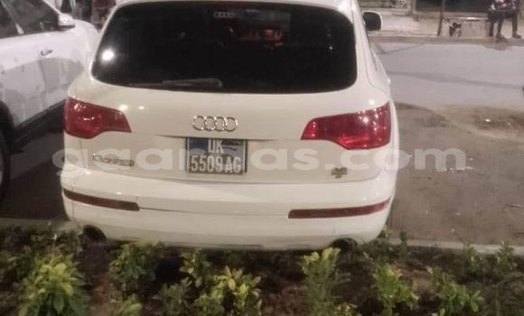 Dieundeu Occasion Audi Q7 White Auto in Dakar in Dakar Dieundeu Occasion Audi Q7 White Auto in Dakar in Dakar