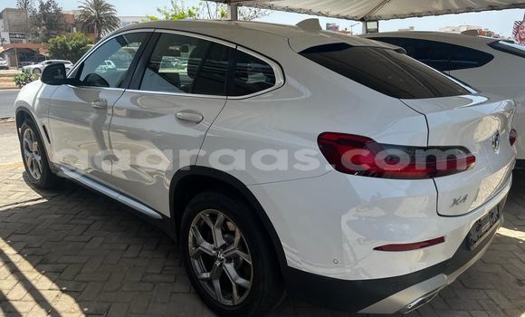 Buy Used BMW X4 White Car in Dakar in Dakar Buy Used BMW X4 White Car in Dakar in Dakar