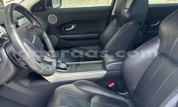 Dieundeu Occasion Land Rover Range Rover Evoque White Auto in Dakar in Dakar Dieundeu Occasion Land Rover Range Rover Evoque White Auto in Dakar in Dakar