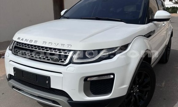 Dieundeu Occasion Land Rover Range Rover Evoque White Auto in Dakar in Dakar Dieundeu Occasion Land Rover Range Rover Evoque White Auto in Dakar in Dakar