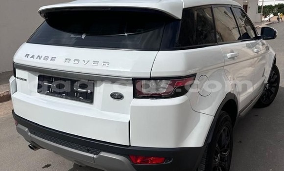 Dieundeu Occasion Land Rover Range Rover Evoque White Auto in Dakar in Dakar Dieundeu Occasion Land Rover Range Rover Evoque White Auto in Dakar in Dakar