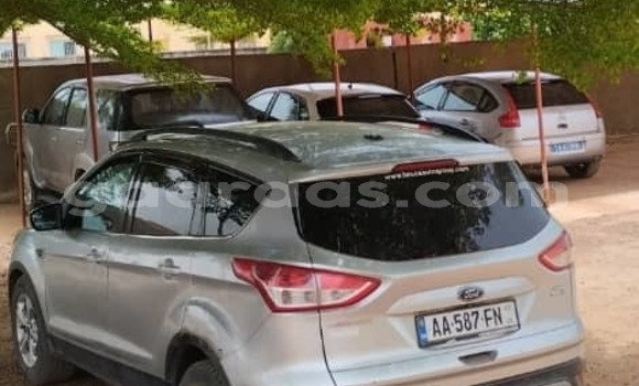 Buy Used Ford Escape White Car in Dakar in Dakar