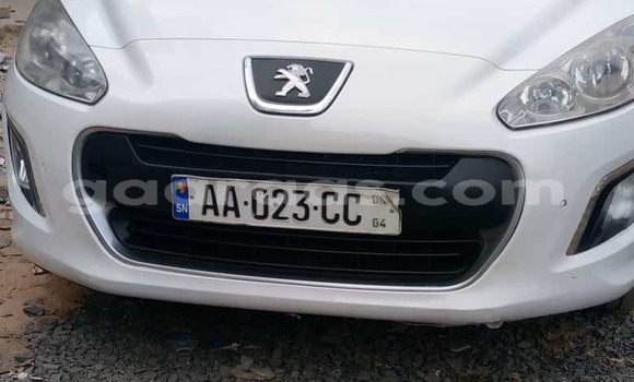 Acheter Occasion Voiture Peugeot 308 Blanc à Dakar, Dakar Acheter Occasion Voiture Peugeot 308 Blanc à Dakar, Dakar