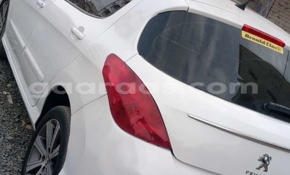 Acheter Occasion Voiture Peugeot 308 Blanc à Dakar, Dakar Acheter Occasion Voiture Peugeot 308 Blanc à Dakar, Dakar