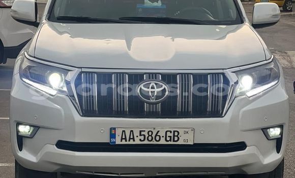 Acheter Occasion Voiture Toyota Prado Blanc à Dakar, Dakar Acheter Occasion Voiture Toyota Prado Blanc à Dakar, Dakar