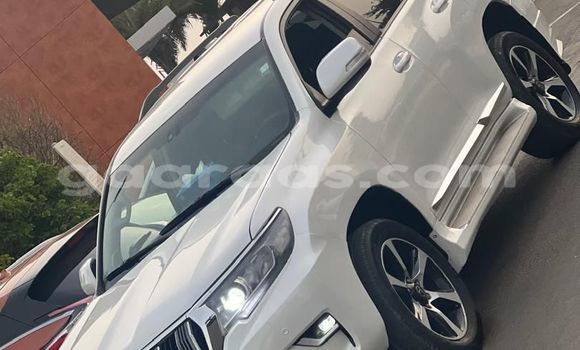 Buy Used Toyota Prado White Car in Dakar in Dakar Buy Used Toyota Prado White Car in Dakar in Dakar