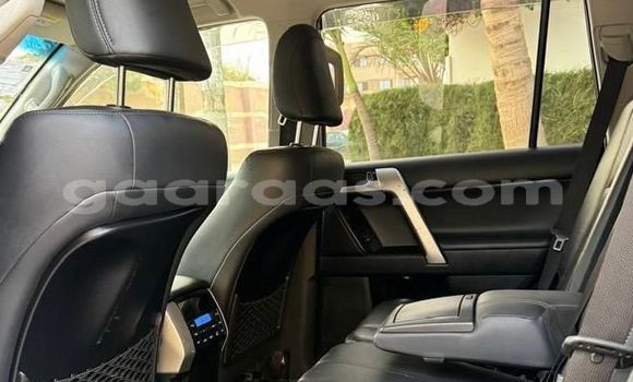 Buy Used Toyota Prado White Car in Dakar in Dakar Buy Used Toyota Prado White Car in Dakar in Dakar