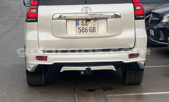 Buy Used Toyota Prado White Car in Dakar in Dakar Buy Used Toyota Prado White Car in Dakar in Dakar