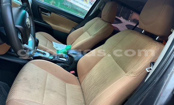 Buy Used Toyota Fortuner Silver Car in Dakar in Dakar Buy Used Toyota Fortuner Silver Car in Dakar in Dakar