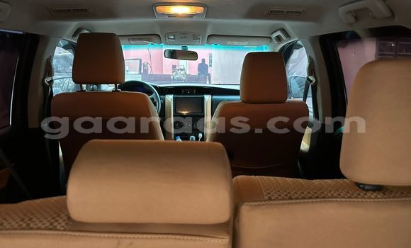 Buy Used Toyota Fortuner Silver Car in Dakar in Dakar Buy Used Toyota Fortuner Silver Car in Dakar in Dakar