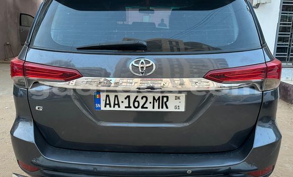 Buy Used Toyota Fortuner Silver Car in Dakar in Dakar Buy Used Toyota Fortuner Silver Car in Dakar in Dakar