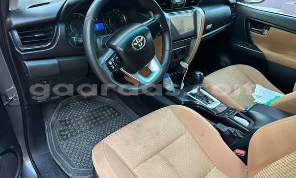 Buy Used Toyota Fortuner Silver Car in Dakar in Dakar Buy Used Toyota Fortuner Silver Car in Dakar in Dakar