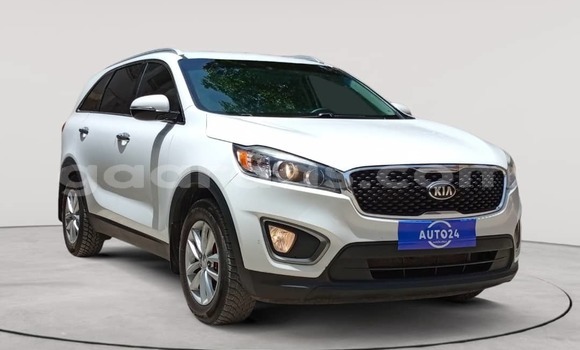 Acheter Occasion Voiture Kia Sorento Blanc à Dakar, Dakar Acheter Occasion Voiture Kia Sorento Blanc à Dakar, Dakar