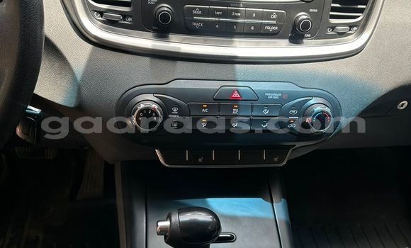 Acheter Occasion Voiture Kia Sorento Blanc à Dakar, Dakar Acheter Occasion Voiture Kia Sorento Blanc à Dakar, Dakar