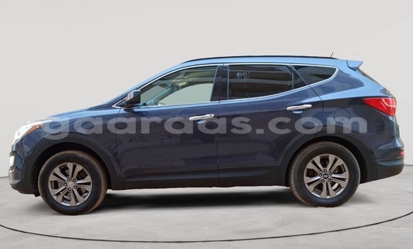 Buy Used Hyundai Santa Fe Blue Car in Dakar in Dakar Buy Used Hyundai Santa Fe Blue Car in Dakar in Dakar