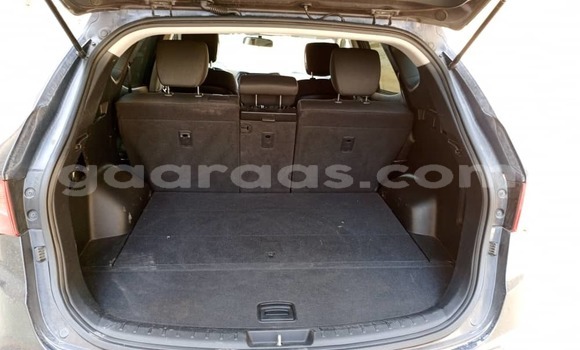 Buy Used Hyundai Santa Fe Blue Car in Dakar in Dakar Buy Used Hyundai Santa Fe Blue Car in Dakar in Dakar