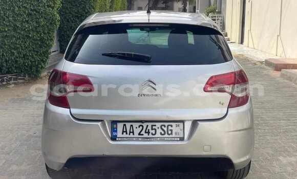 Acheter Occasion Voiture Citroen C4 Gris à Dakar, Dakar Acheter Occasion Voiture Citroen C4 Gris à Dakar, Dakar