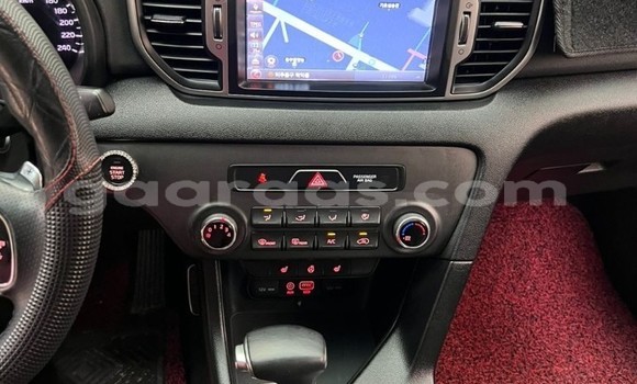 Dieundeu Occasion Kia Sportage White Auto in Dakar in Dakar Dieundeu Occasion Kia Sportage White Auto in Dakar in Dakar