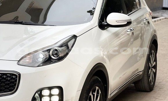 Dieundeu Occasion Kia Sportage White Auto in Dakar in Dakar Dieundeu Occasion Kia Sportage White Auto in Dakar in Dakar