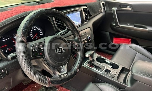 Dieundeu Occasion Kia Sportage White Auto in Dakar in Dakar Dieundeu Occasion Kia Sportage White Auto in Dakar in Dakar