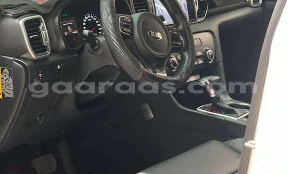 Dieundeu Occasion Kia Sportage White Auto in Dakar in Dakar Dieundeu Occasion Kia Sportage White Auto in Dakar in Dakar