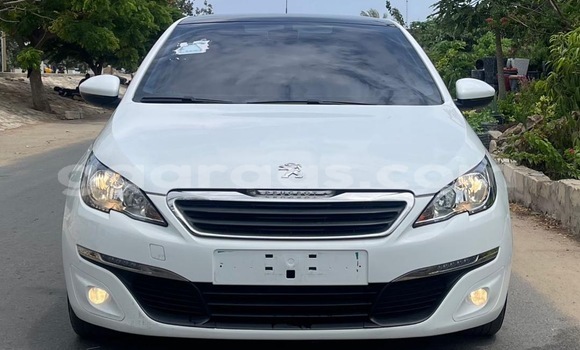 Buy Used Peugeot 308 White Car in Dakar in Dakar