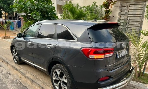 Dieundeu Occasion Kia Sorento Silver Auto in Dakar in Dakar Dieundeu Occasion Kia Sorento Silver Auto in Dakar in Dakar