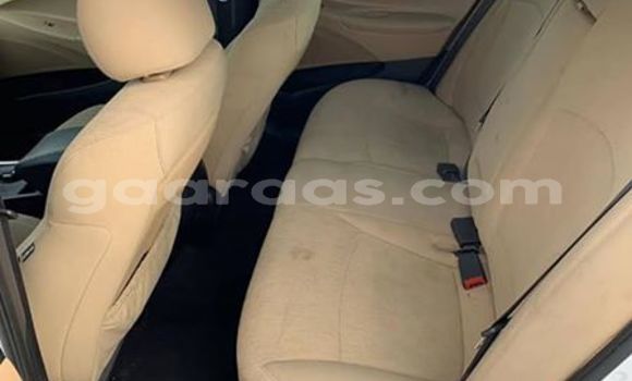 Buy Used Hyundai Sonata White Car in Dakar in Dakar Buy Used Hyundai Sonata White Car in Dakar in Dakar