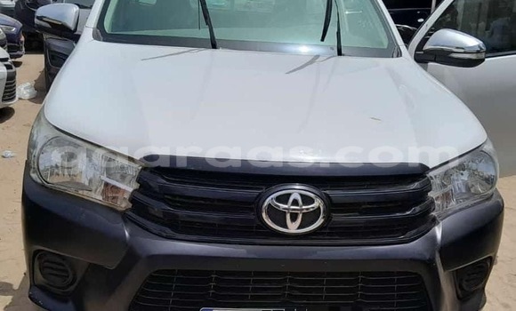 Acheter Occasion Voiture Toyota Hilux Blanc à Dakar, Dakar