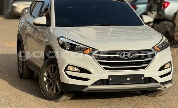 Acheter Occasion Voiture Hyundai Tucson Blanc à Dakar, Dakar Acheter Occasion Voiture Hyundai Tucson Blanc à Dakar, Dakar
