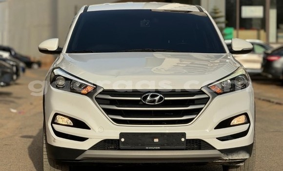 Acheter Occasion Voiture Hyundai Tucson Blanc à Dakar, Dakar Acheter Occasion Voiture Hyundai Tucson Blanc à Dakar, Dakar