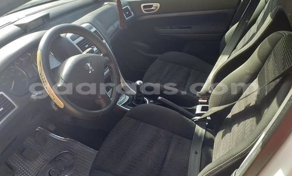 Acheter Occasion Voiture Peugeot 307 Blanc à Dakar, Dakar Acheter Occasion Voiture Peugeot 307 Blanc à Dakar, Dakar