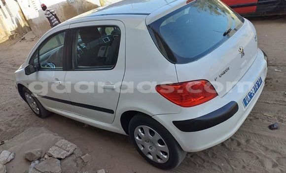 Acheter Occasion Voiture Peugeot 307 Blanc à Dakar, Dakar Acheter Occasion Voiture Peugeot 307 Blanc à Dakar, Dakar