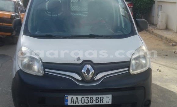 Buy Used Renault Kangoo White Car in Dakar in Dakar Buy Used Renault Kangoo White Car in Dakar in Dakar