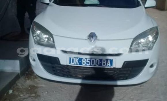 Dieundeu Occasion Renault Megane White Auto in Dakar in Dakar Dieundeu Occasion Renault Megane White Auto in Dakar in Dakar