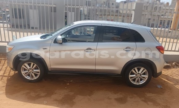 Dieundeu Occasion Mitsubishi ASX Silver Auto in Dakar in Dakar Dieundeu Occasion Mitsubishi ASX Silver Auto in Dakar in Dakar